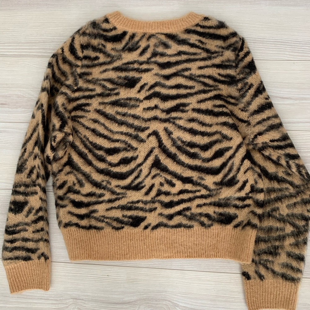 Sweater - Picture 2 of 2